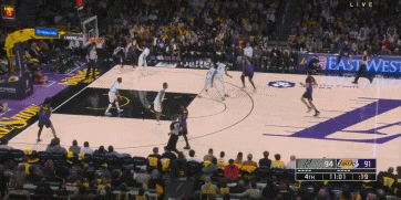 DB视讯官网🤦‍♂️没眼看啊！雷迪什切入面对空篮上丢