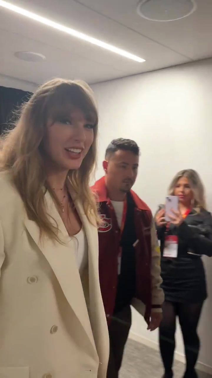 DB视讯官网重磅嘉宾！泰勒-斯威夫特抵达超级碗现场，为男友凯尔西助威