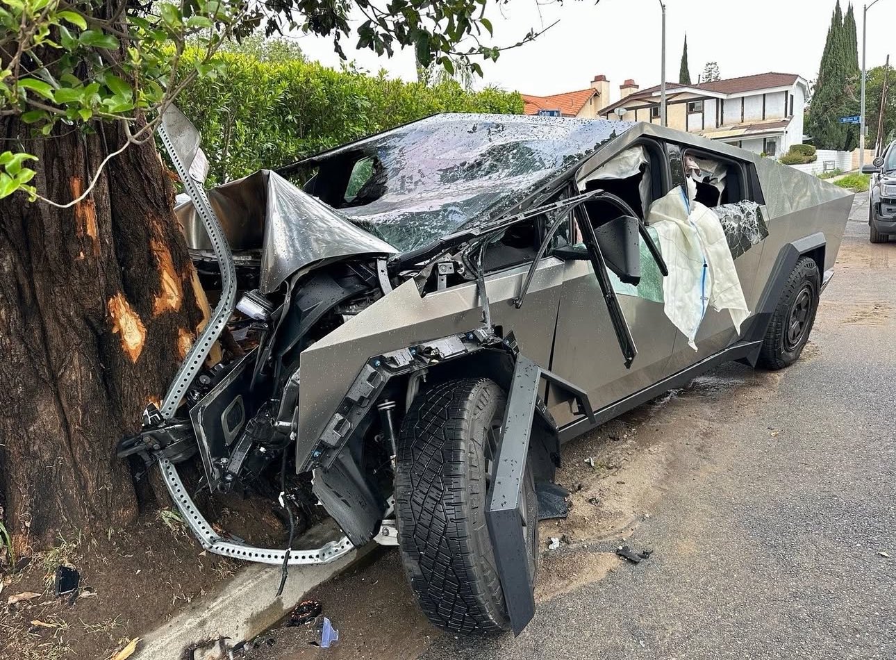 DB官网在线登录入口行车不规范🚗TMZ：警方认为阿里纳斯儿子可能因超速导致车祸