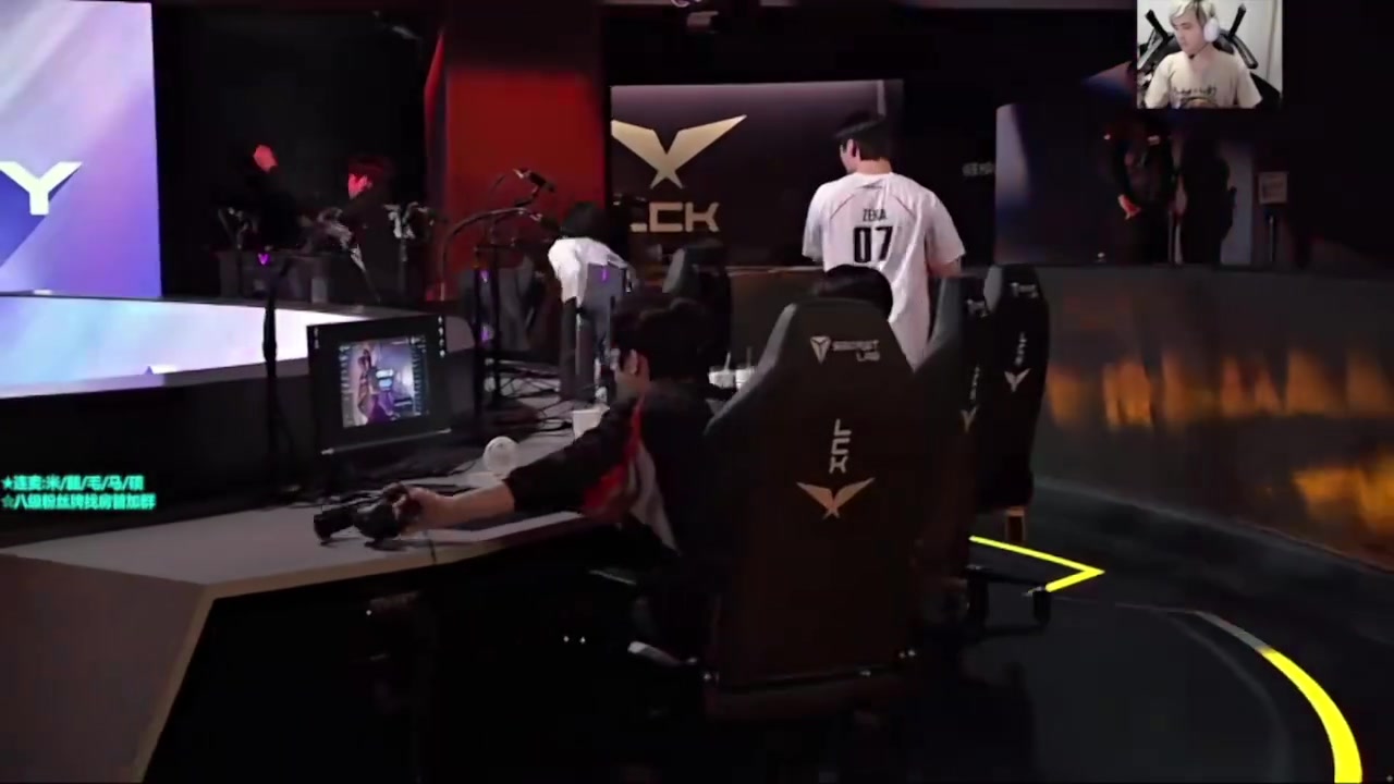 DB视讯百家乐记得：T1锁第三了，想去MSI的话得赢两个BO5